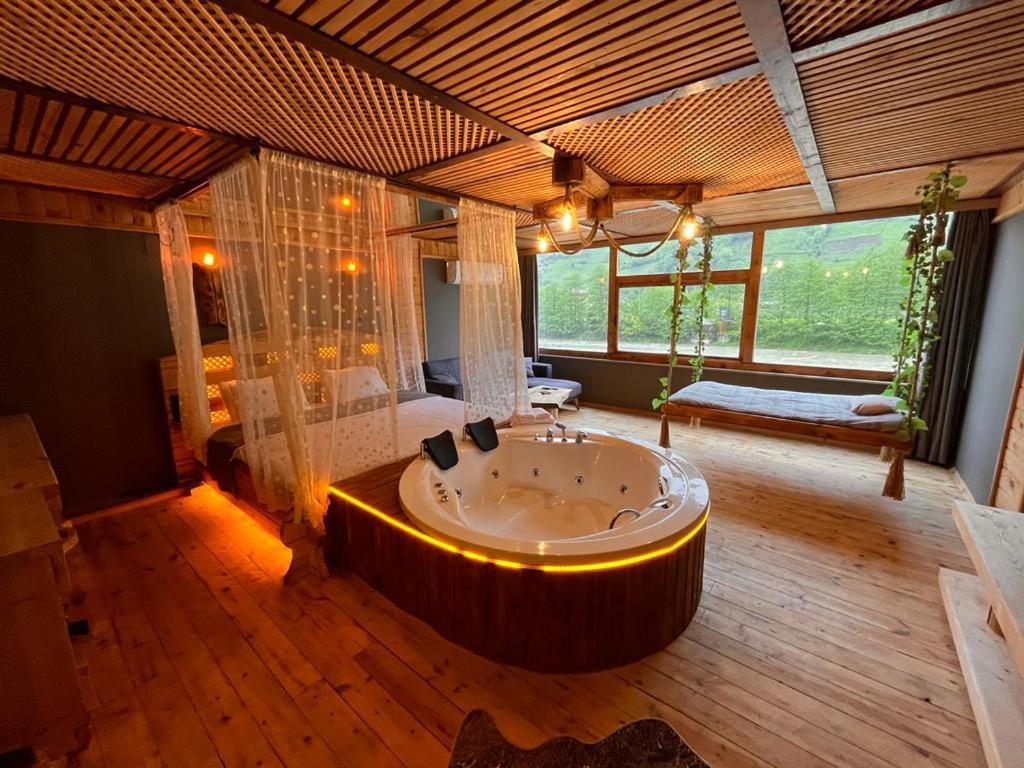 Wooden Palace V.I.P Suit Rize Exteriér fotografie